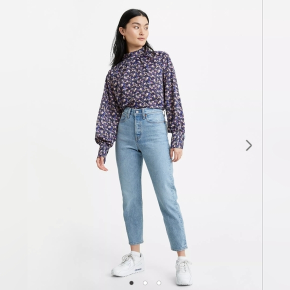 Levi's Denim - ❤️ LEVI'S PREMIUM WEDGIE ICON FIT HIGH RISE TAPERED ANKLE JEANS, 2 (26)